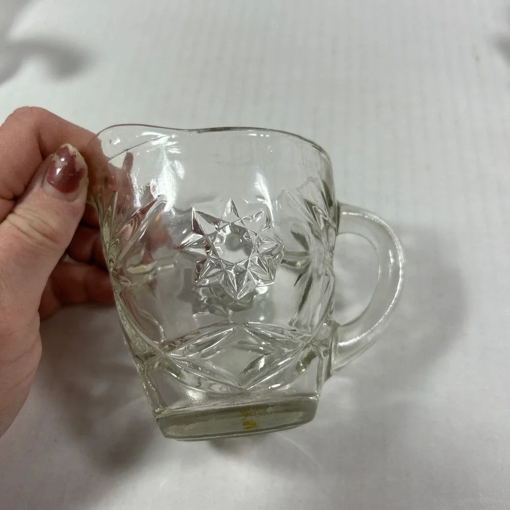 Anchor Hocking Glass Co David‎ Star Clear Creamer